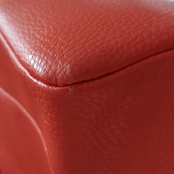 Anne Klein - Picture 7 of 7